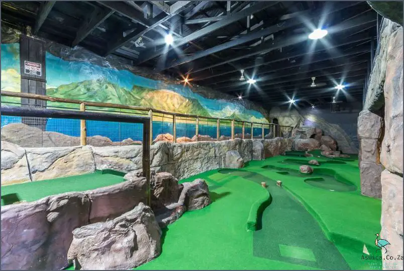 Golfers Paradise: Cave Golf Waterfront