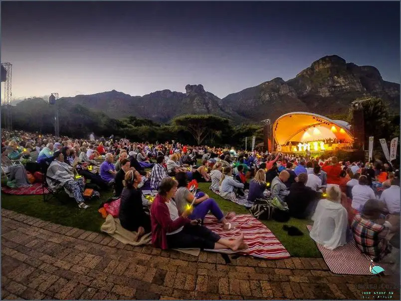 Experience the Magic of Christmas Carols in Cape Town! March 2024