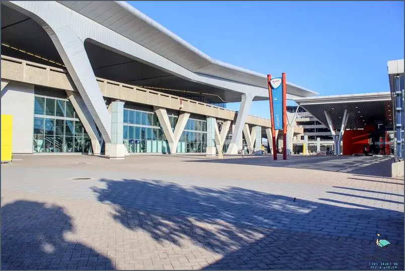 Travellers Stunned by Unexpected Changes at Cape Town Airport